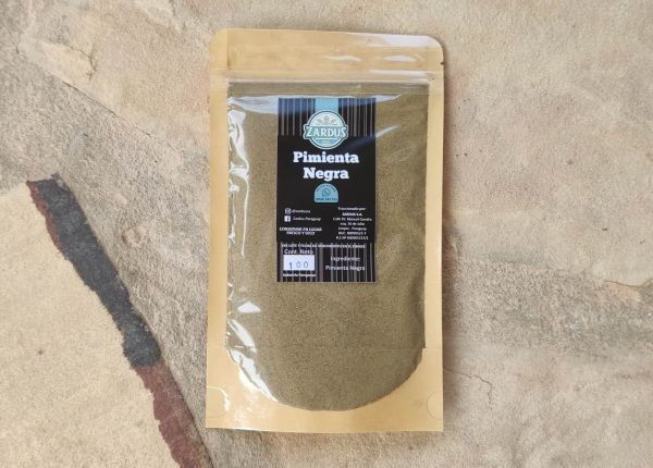 schwarzer_Pfeffer_gemahlen.jpg